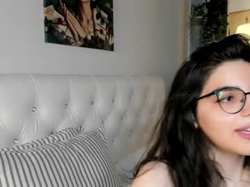 webcam girl fashionladies today image #2212602