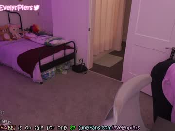 webcam girl evelynpiers today image #2419528