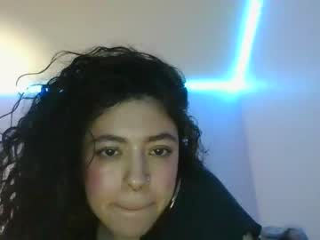 webcam girl savinajade today image #3273023