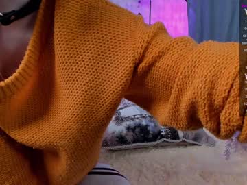 webcam girl lika_moon today image #3184426