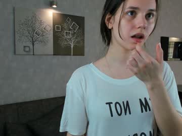 webcam girl jolly_bell today image #4017815