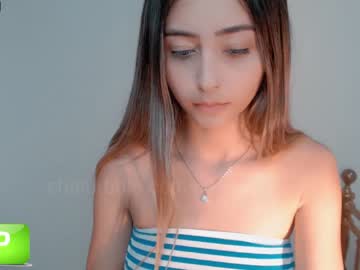 webcam girl gummy_bear7 today image #555201