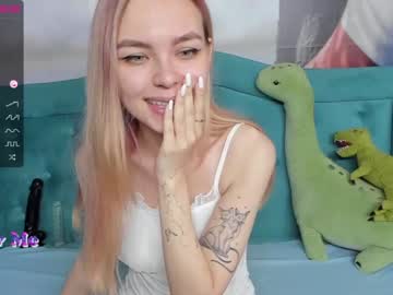 webcam girl bellaglorry today image #2023223