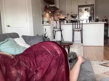 Cam for lilysirenblue