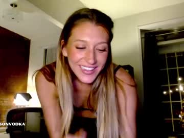 webcam girl addisonvodka today image #3358945