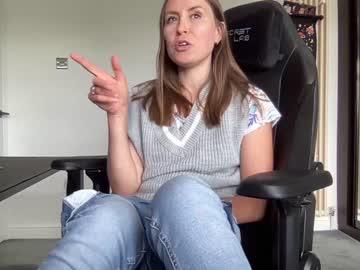 webcam girl eatmypie69 today image #1947166