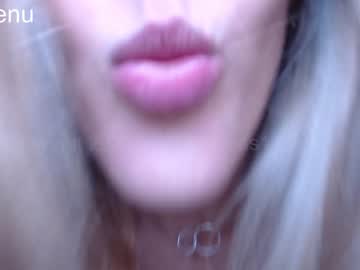 webcam girl sweetboobss1 today image #300199