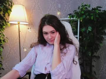 webcam girl little_mandy today image #2119345