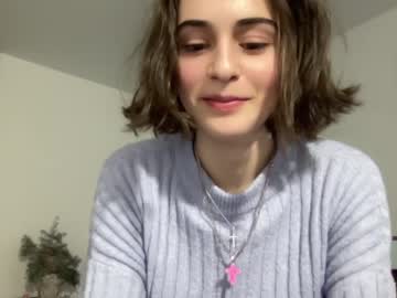 webcam girl crown_of_vice01 today image #3600654