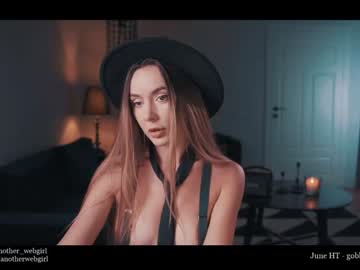 webcam girl _mariarty_ today image #1935251