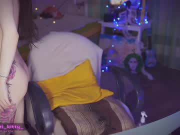 webcam girl glorikitty today image #3005199