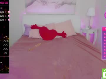 webcam girl foxystephanie1111 today image #1090794
