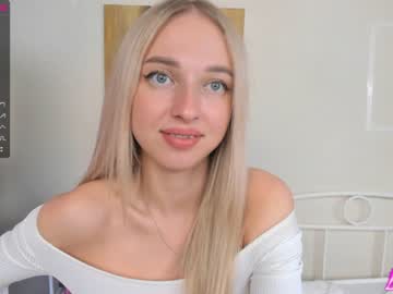 webcam girl katrinpolly today image #2166233