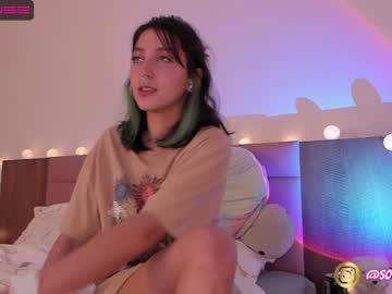 webcam girl maxinegh_ today image #2102165