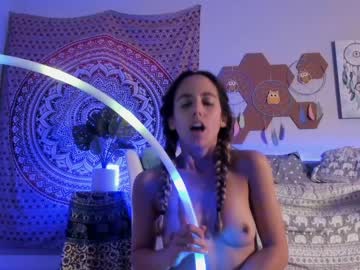 webcam girl syriahsage today image #1890867