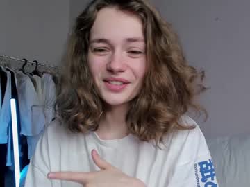 webcam girl mxxnsxsul today image #2202818