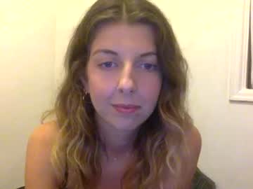 webcam girl charliexxx0 today image #3244525
