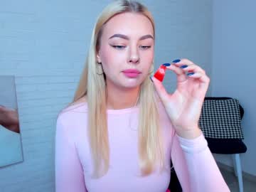 webcam girl 8a8y_nura today image #1751228