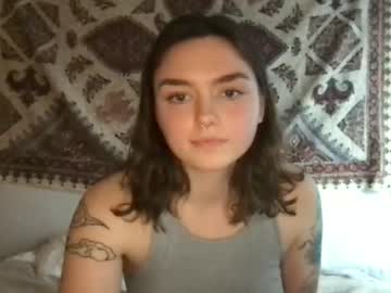 webcam girl daisychain11 today image #3728876