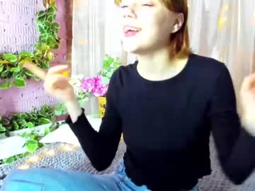webcam girl mayalotos today image #2570576