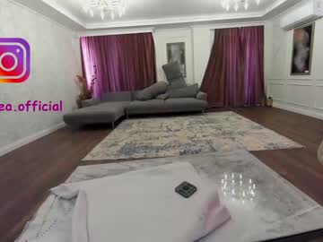 webcam girl ehotlovea today image #1341359