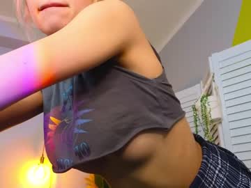 webcam girl y_u_m_i_k_a today image #3774302