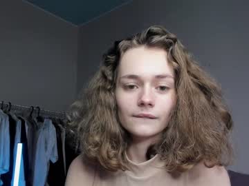 webcam girl mxxnsxsul today image #2190859