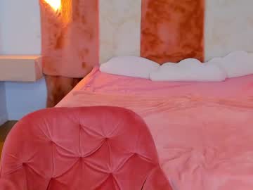 webcam girl toxl today image #3319117