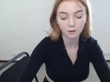 webcam girl sweet_shy_shy today image #2089348