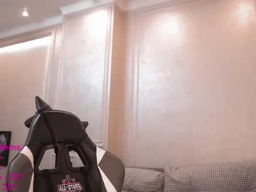 webcam girl lindamei today image #2750442