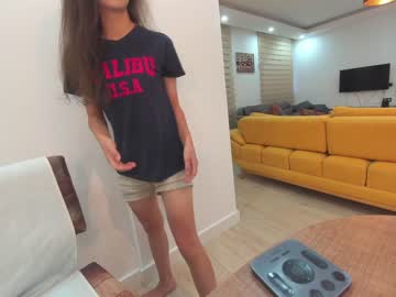 webcam girl ehotlovea today image #2404272