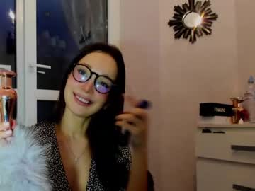 webcam girl ellie_leen today image #3758333