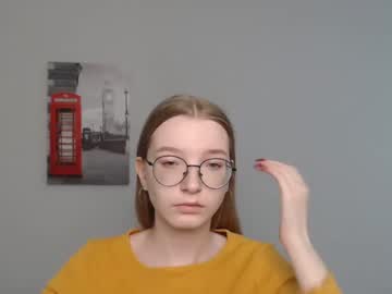 webcam girl little_chamomile today image #2563124
