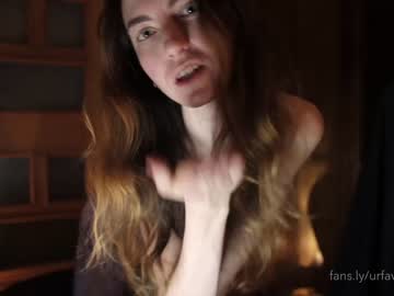 webcam girl urfavflwers today image #3626492