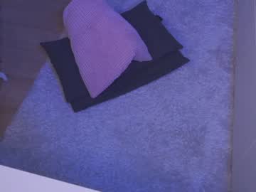 webcam girl aveksmr today image #2425442