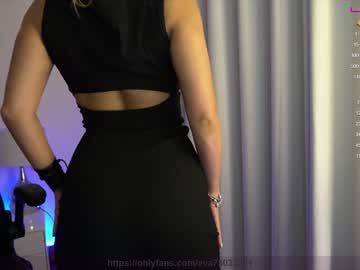 webcam girl the_unknown_girl today image #2122969
