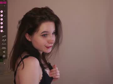 webcam girl zaracutiee today image #3628401