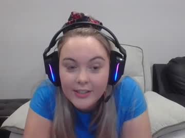 webcam girl channelsarah today image #693989