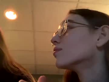 webcam couple astriddabomb today image #3983130