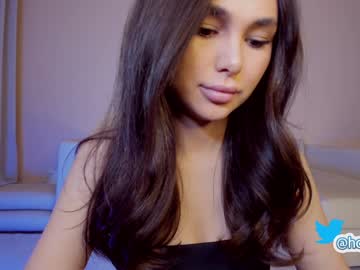 webcam girl hollyextra today image #3468972