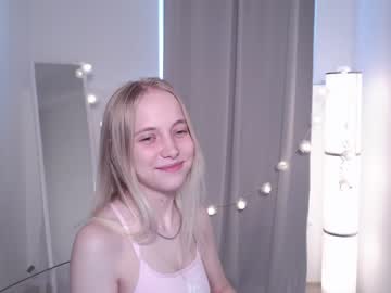 webcam girl appr0ved today image #1501372