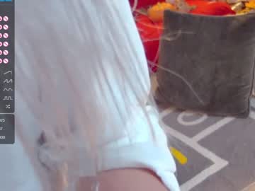 webcam girl careful_i_bite today image #2821843