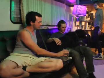 webcam man hollandhousestudios today image #1563785