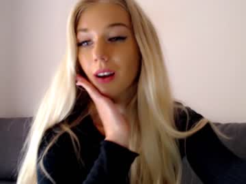 webcam girl pervyblonde today image #1953960