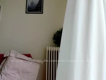 webcam girl bestgirl_ofthe_neighborhood today image #1831084