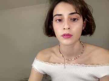 webcam girl crown_of_vice01 today image #3070266