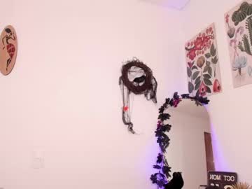 webcam girl abiee__ today image #332078