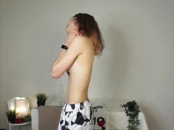 webcam girl clementina_fermentina today image #4089897
