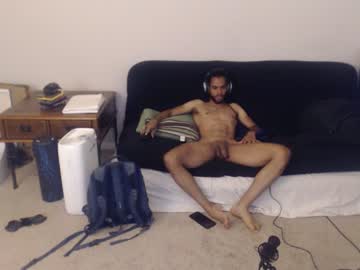 webcam man eyviee today image #3965749