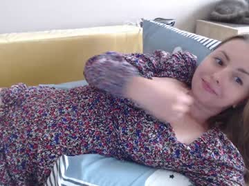 webcam girl juicy_peach88 today image #2622605